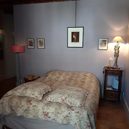 Oda ve Kahvaltı Maison Lepie 3*