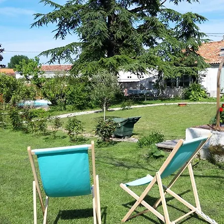 Maison Lepie Bed & Breakfast