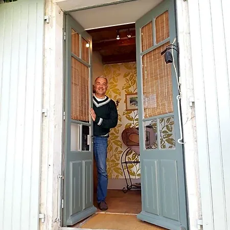 Maison Lepie 3*