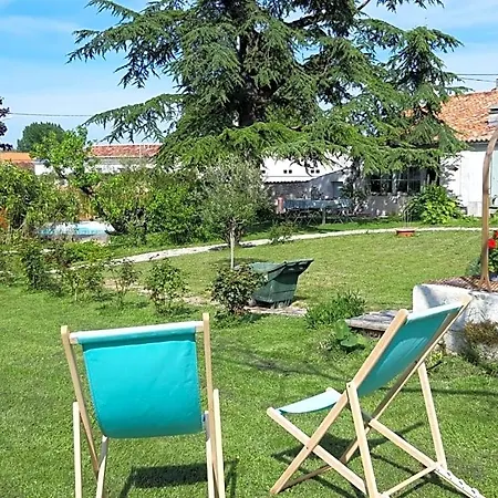 Bed & Breakfast Maison Lepie 3*