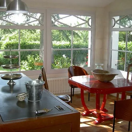 Maison Lepie 3*